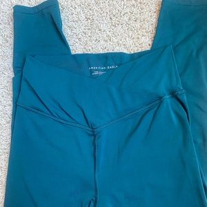American Eagle crossover leggings!!